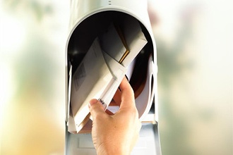 在招聘会是上递简历的注意事项